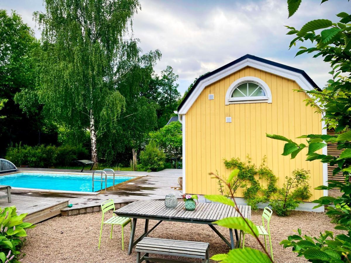 Charming Little Country House In Central Aelmhult Bagian luar foto